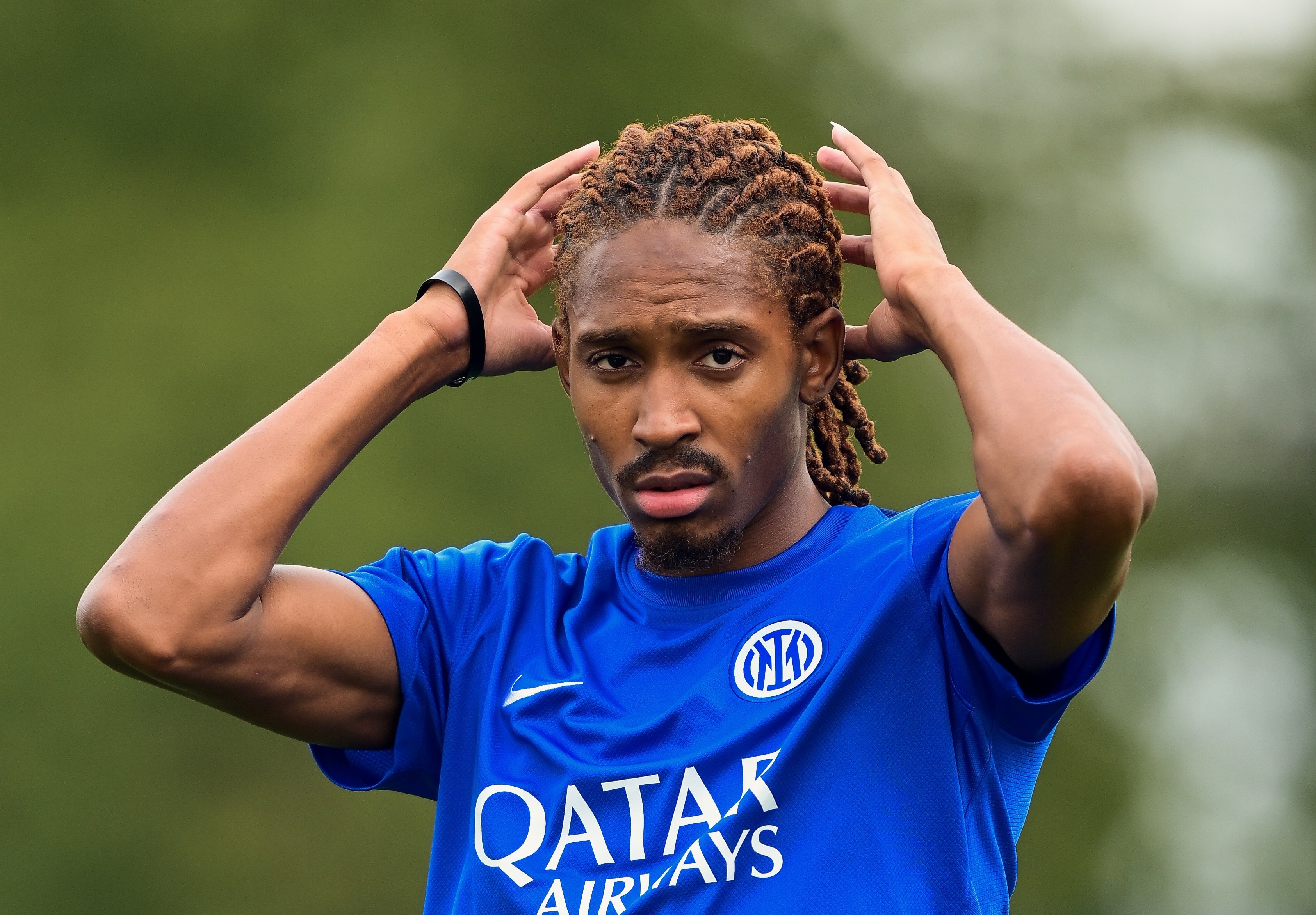 Inter, slitta il rientro di Spence: out contro la Roma e debutto previsto dopo la sosta