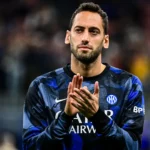 Calhanoglu con la maglia dell'Inter