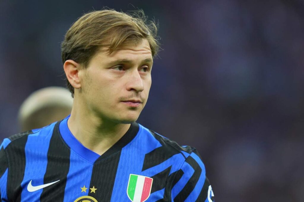 Nicolò Barella con la maglia dell'Inter