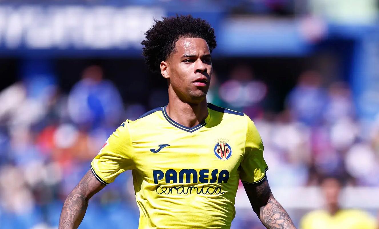 Buchanan con la maglia del Villarreal