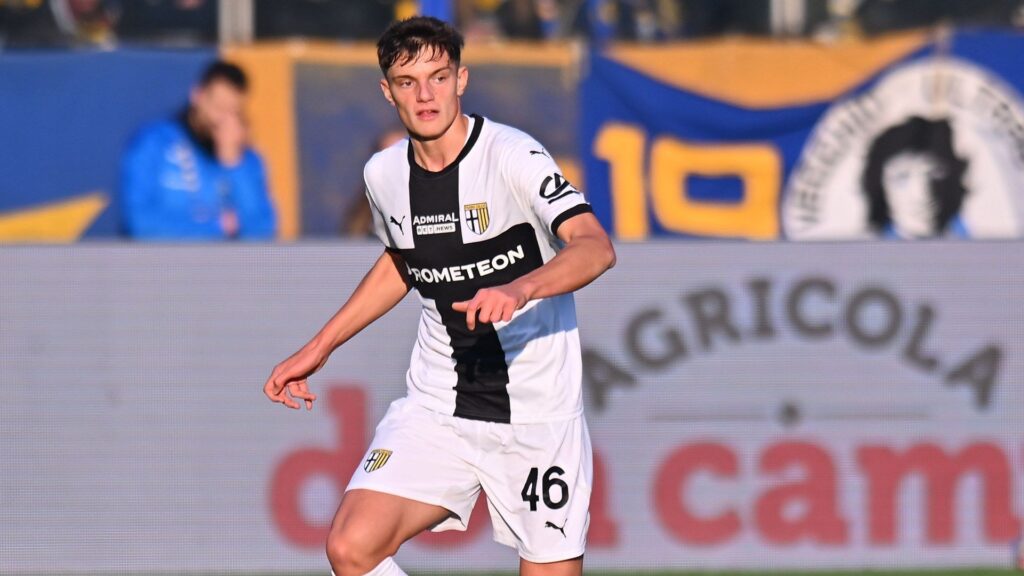 Giovanni Leoni con la maglia del Parma