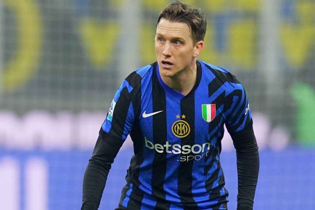 Zielinski con la maglia dell'Inter