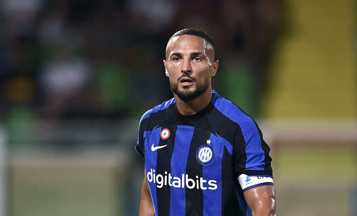 D’Ambrosio dice addio al calcio: l’ex terzino dell’Inter si ritira D’Ambrosio dice addio al calcio: l’ex terzino dell’Inter si ritira