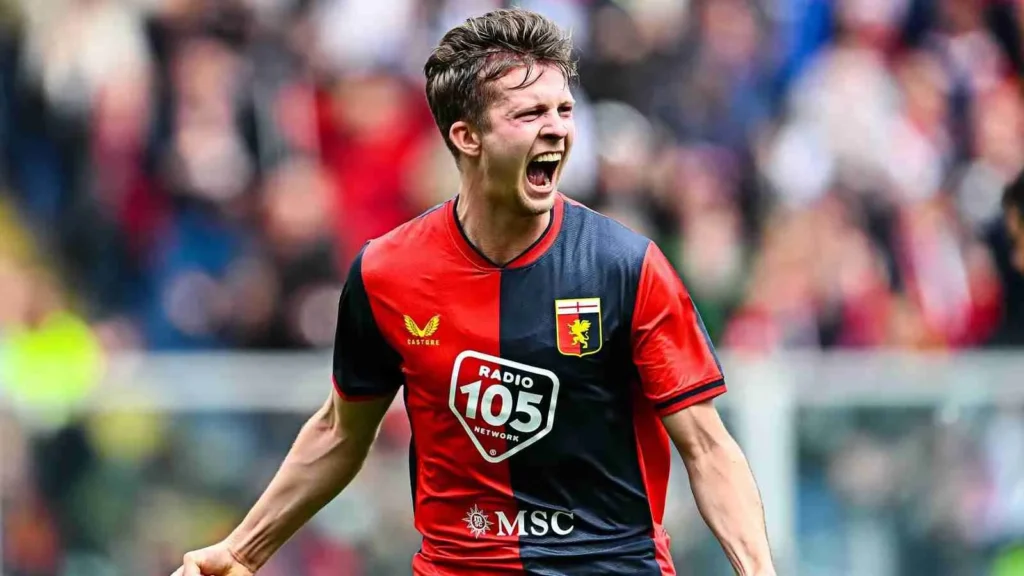 Frendrup esulta con la maglia del Genoa