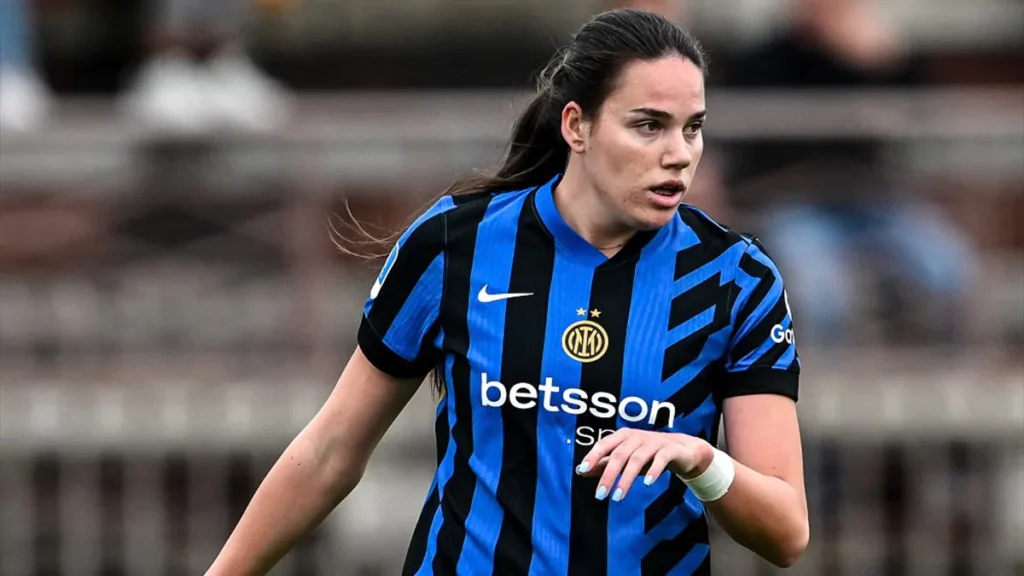 Milinkovic con la maglia dell'Inter women