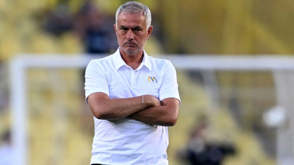 Jose Mourinho tecnico del Fenerbahce