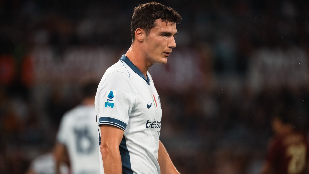 Benjamin Pavard con la maglia dell'Inter
