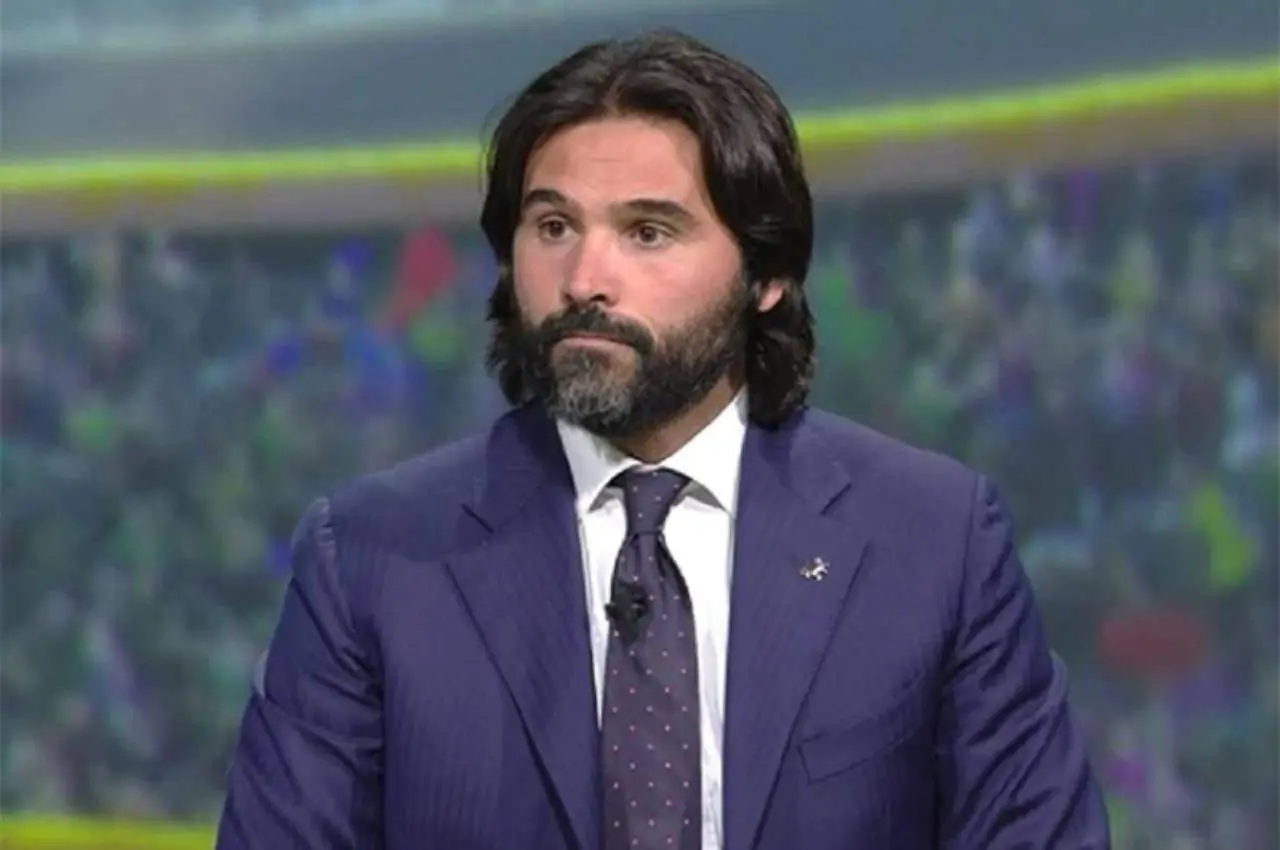 Adani sull’Inter: “Mercato contraddittorio, Chivu ha bisogno di giocatori diversi” Adani sull’Inter: “Mercato contraddittorio, Chivu ha bisogno di giocatori diversi”