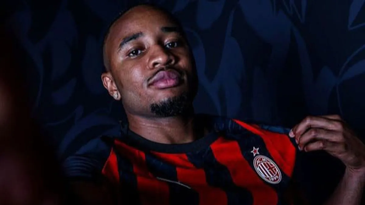 Nkunku in conferenza stampa: “Inter? Non ho parlato con nessuno. Non ho esitato ad accettare il Milan” Nkunku in conferenza stampa: “Inter? Non ho parlato con nessuno. Non ho esitato ad accettare il Milan”