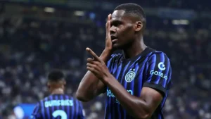 Bonny, Inter