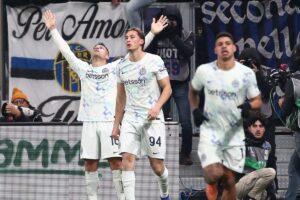 L'Inter esulta contro l'Atalanta