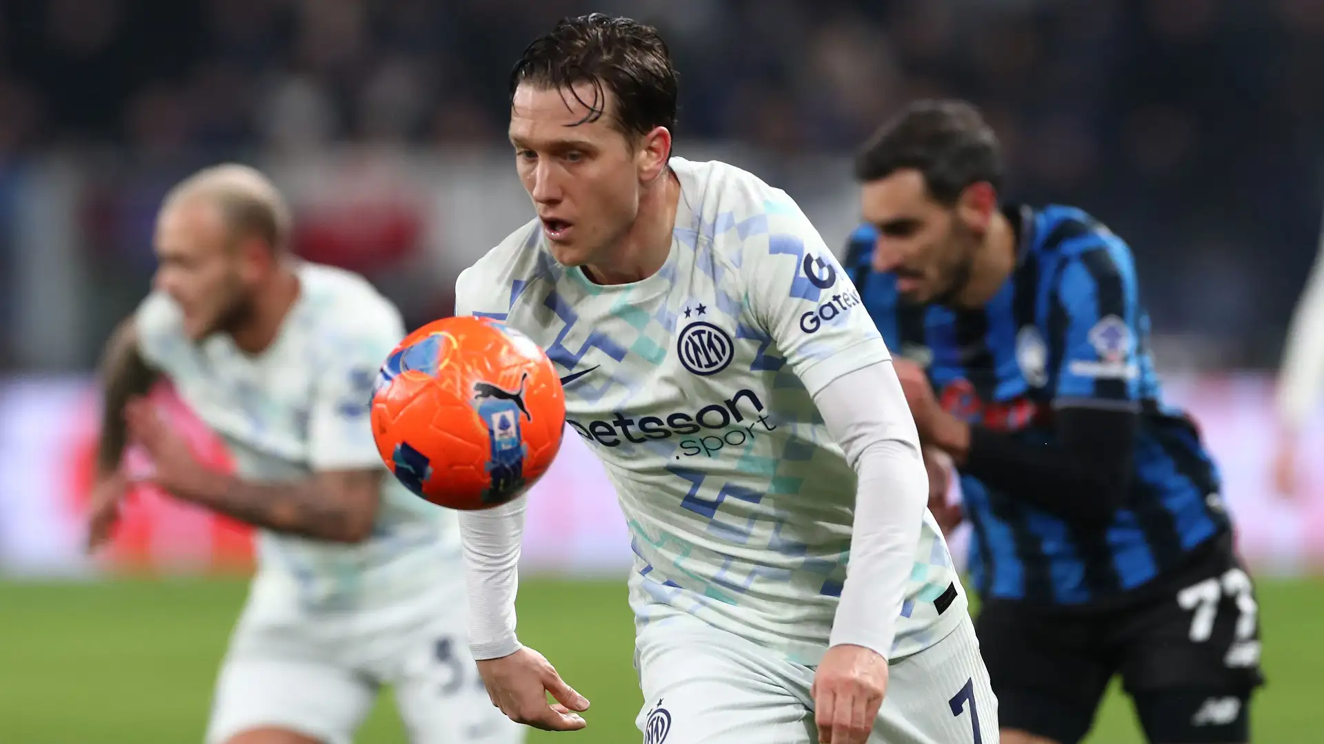 Piotr Zielinski con la maglia dell'Inter