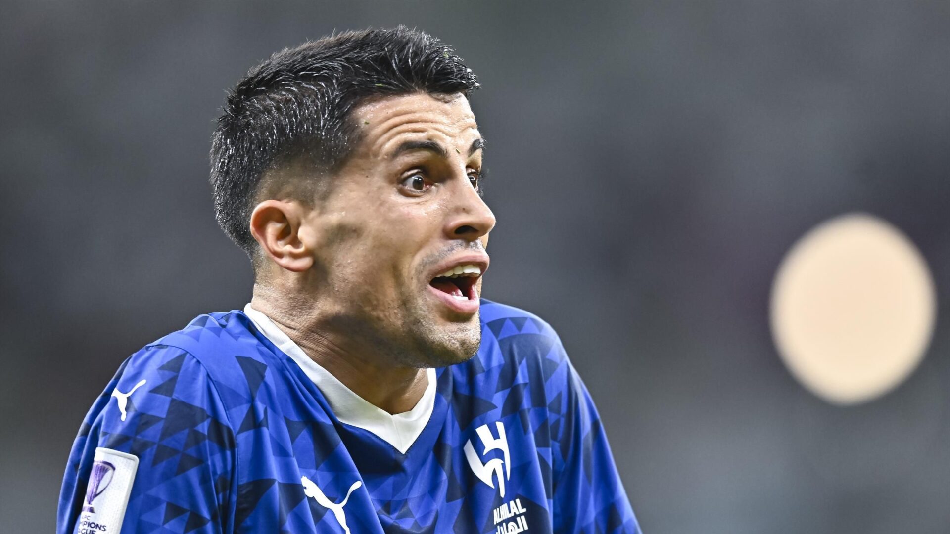 Joao Cancelo con la maglia dell'Al-Hilal