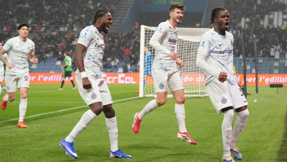 Manita Inter a Reggio Emilia: Bisseck e Lautaro trascinano Chivu, Sassuolo schiantato 0 5