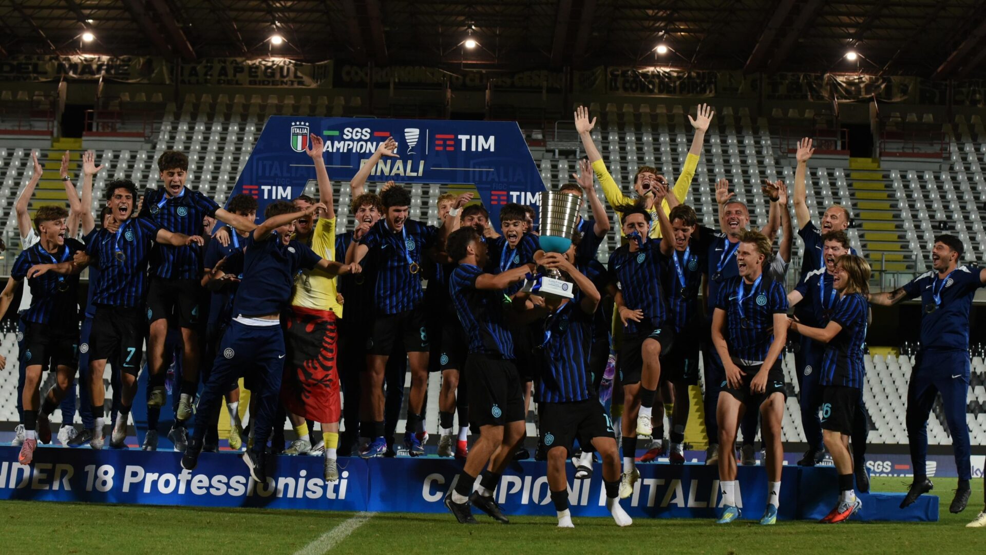 inter under 18